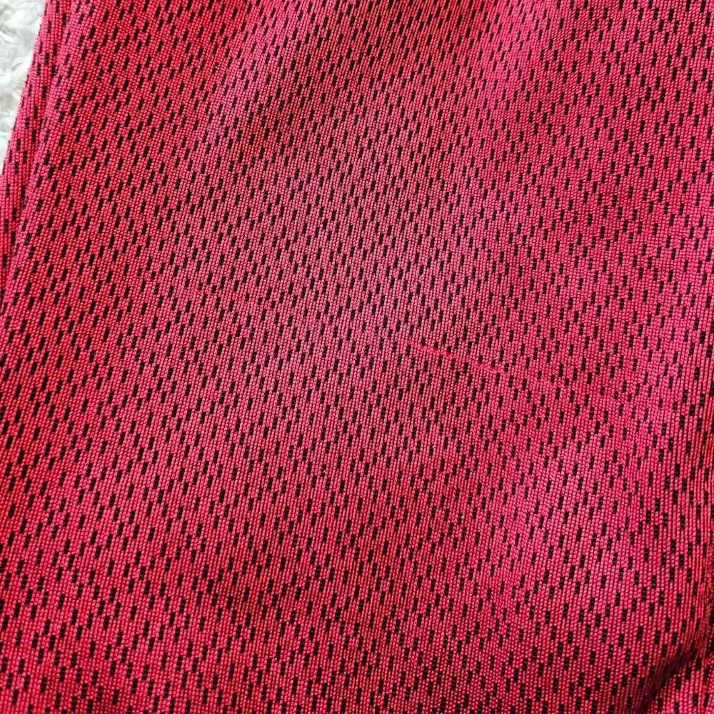 Jordan Youth Boys Red Therma-Fit Jogger Sweatpants size Medium - Picture 5 of 5